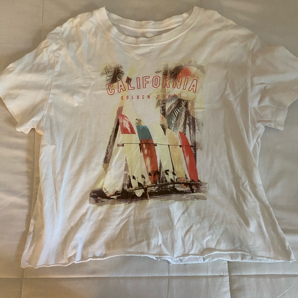 CALIFORNIA CROP TOP